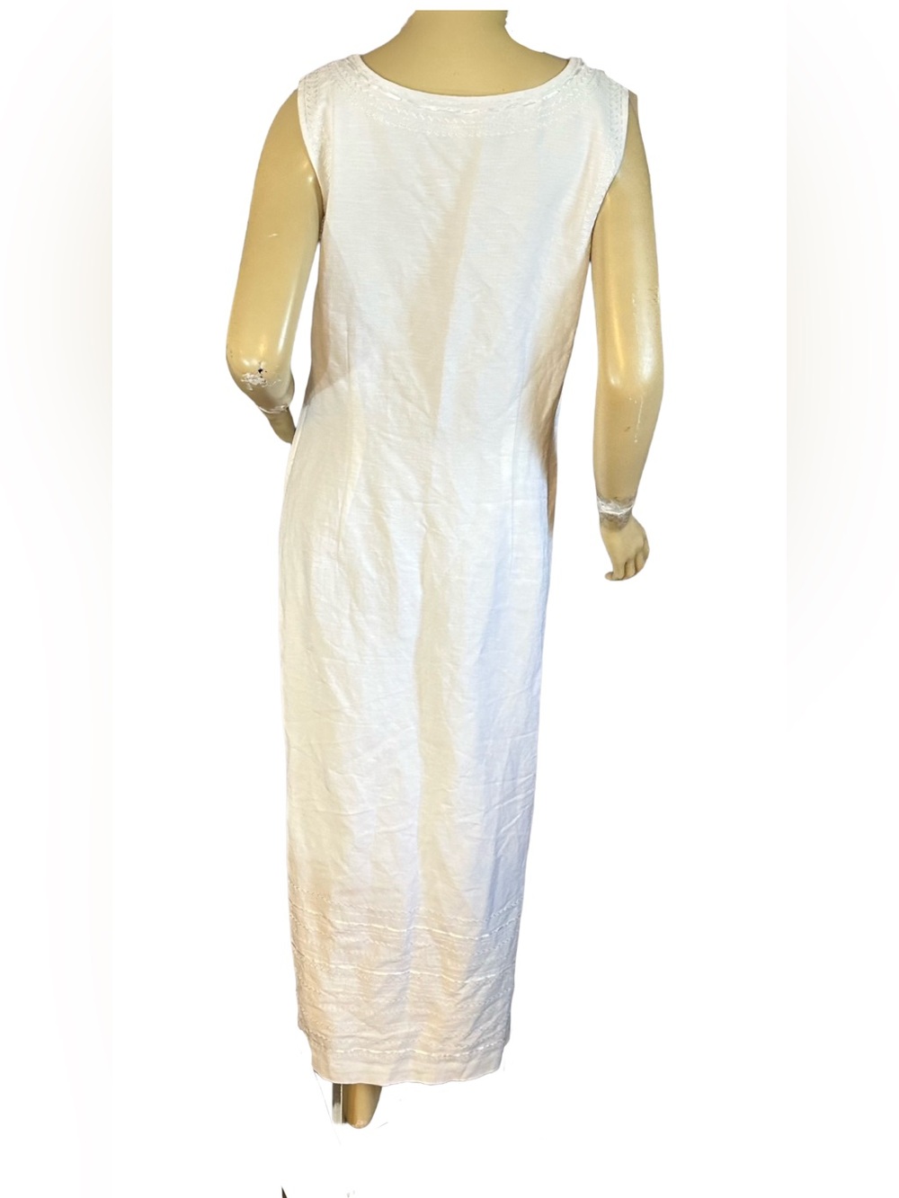 OFF WHITE LINEN BLEND CAROLE LITTLE EMBROIDERED ACCENT SHIFT MAXI DRESS (10) - Picture 6 of 14